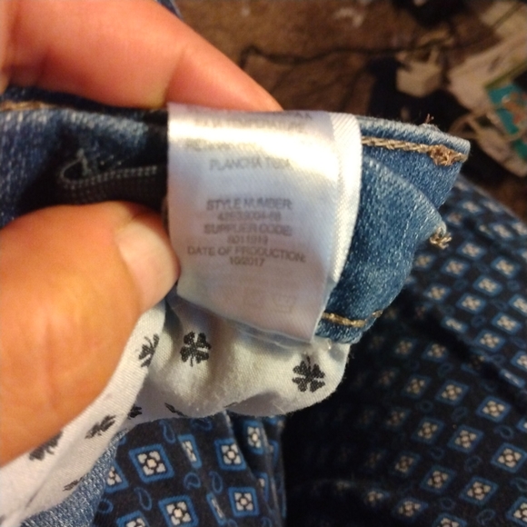 LUCKY BRAND Dylan Boyfriend Butterfly Appliques Distressed Stretch Jeans Size 12 - Picture 6 of 9